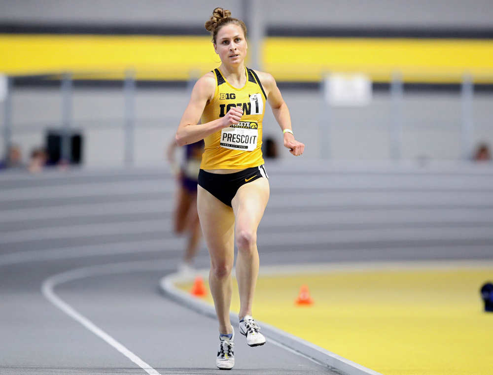 Iowa’s Elyse Prescott runs the women’s 1 mile run event during the Hawkeye Invitational at the Recreation Building in Iowa City on Saturday, January 11, 2020. (Stephen Mally/hawkeyesports.com)