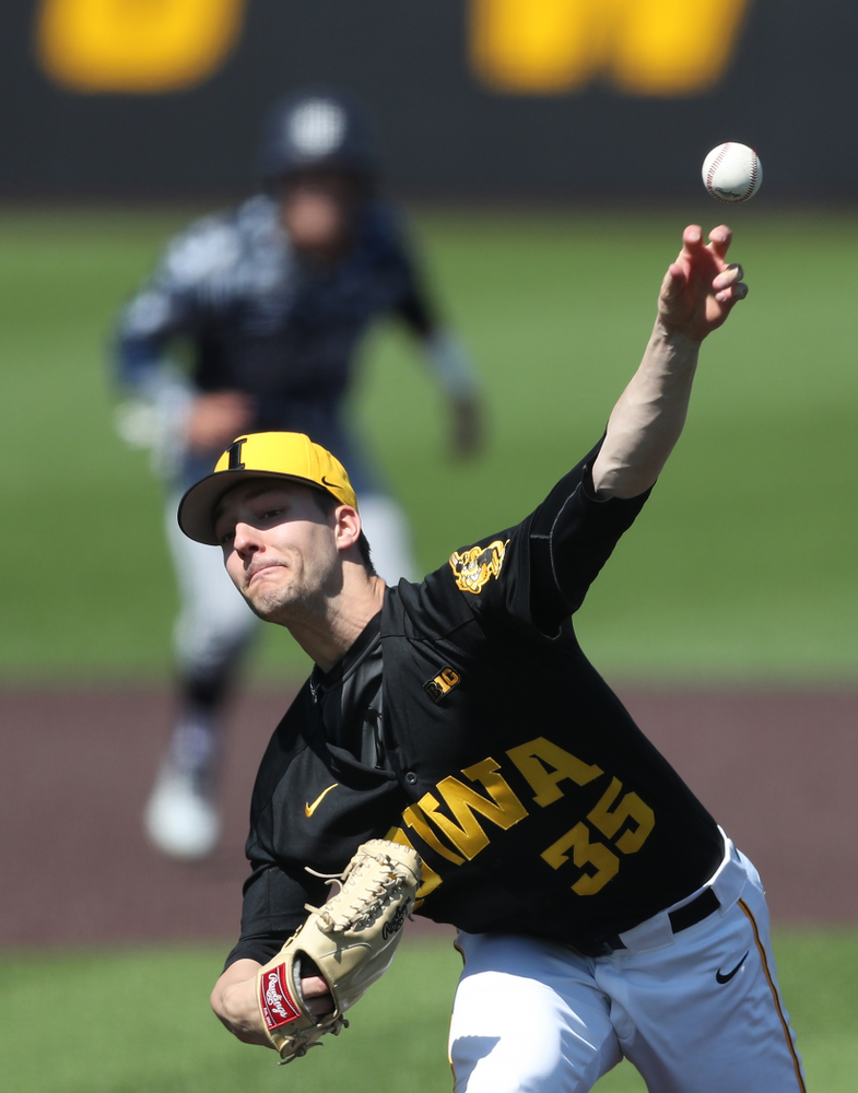 Iowa Hawkeyes Cam Baumann (35) delivers the ball to the plate during game two against UC Irvine Saturday, May 4, 2019 at Duane Banks Field. (Brian Ray/hawkeyesports.com)
