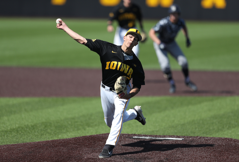 Iowa Hawkeyes Jason Foster (27) delivers the ball to the plate during game two against UC Irvine Saturday, May 4, 2019 at Duane Banks Field. (Brian Ray/hawkeyesports.com)