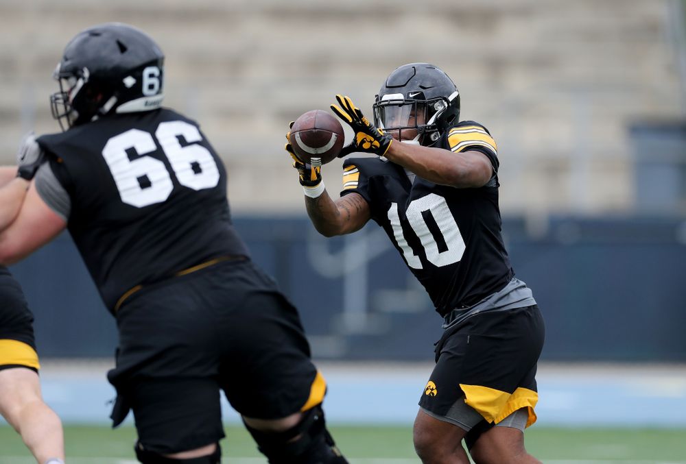 Iowa Hawkeyes running back Mekhi Sargent (10) during practice Sunday, December 22, 2019 at Mesa College in San Diego. (Brian Ray/hawkeyesports.com)