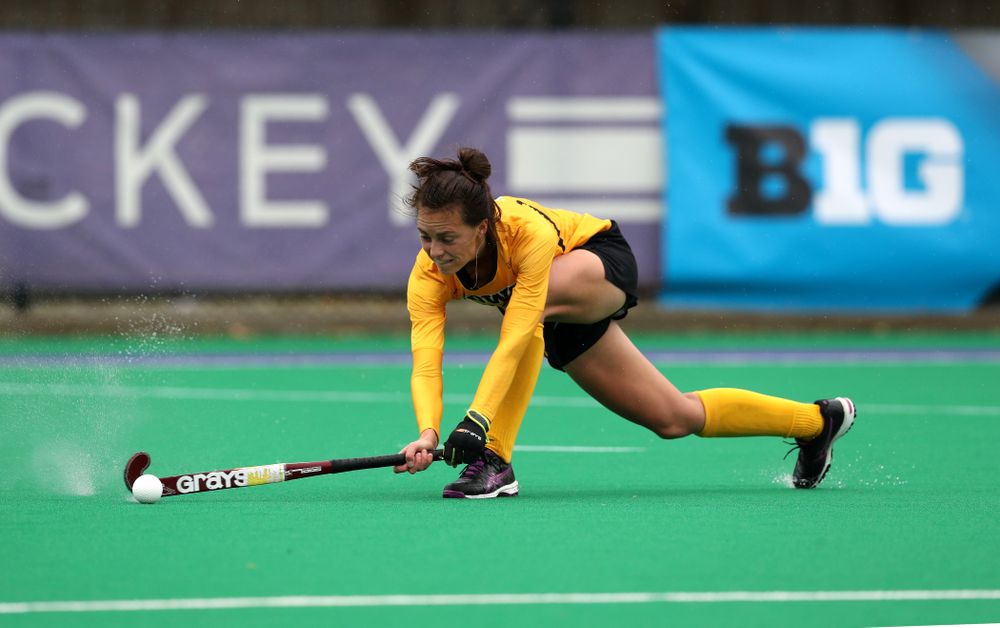 Iowa Hawkeyes Isabella Brown (10) against Maryland during the championship game of the Big Ten Tournament Sunday, November 4, 2018 at Lakeside Field in Evanston, Ill. (Brian Ray/hawkeyesports.com)