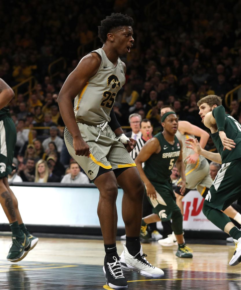 Iowa Hawkeyes forward Tyler Cook (25) against the Michigan State Spartans Thursday, January 24, 2019 at Carver-Hawkeye Arena. (Brian Ray/hawkeyesports.com)