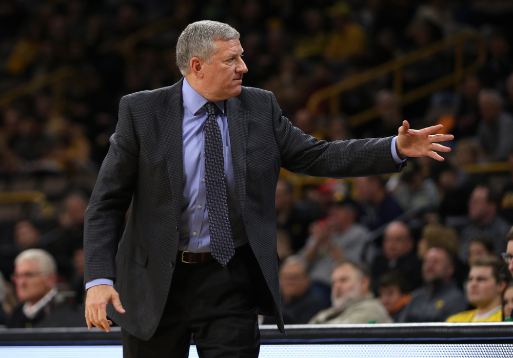 Iowa Hawkeyes assistant coach Kirk Speraw against UW Green Bay Sunday, November 11, 2018 at Carver-Hawkeye Arena. (Brian Ray/hawkeyesports.com)