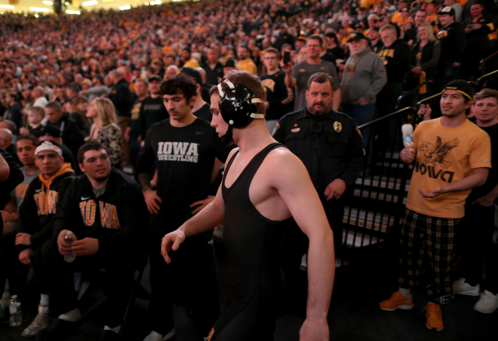 Iowa’s Spencer Lee wrestles Penn State’s Brandon Meredith at 125 pounds Friday, January 31, 2020 at Carver-Hawkeye Arena.Lee won the match by technical fall. (Brian Ray/hawkeyesports.com)