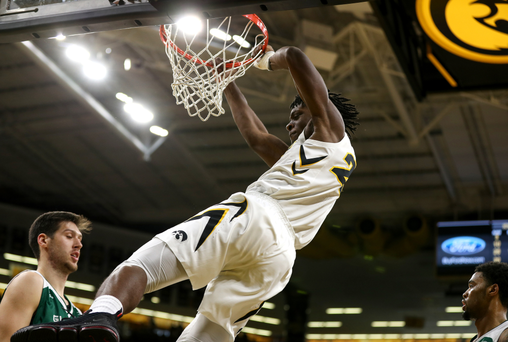 Iowa Hawkeyes forward Tyler Cook (25) against UW Green Bay Sunday, November 11, 2018 at Carver-Hawkeye Arena. (Brian Ray/hawkeyesports.com)