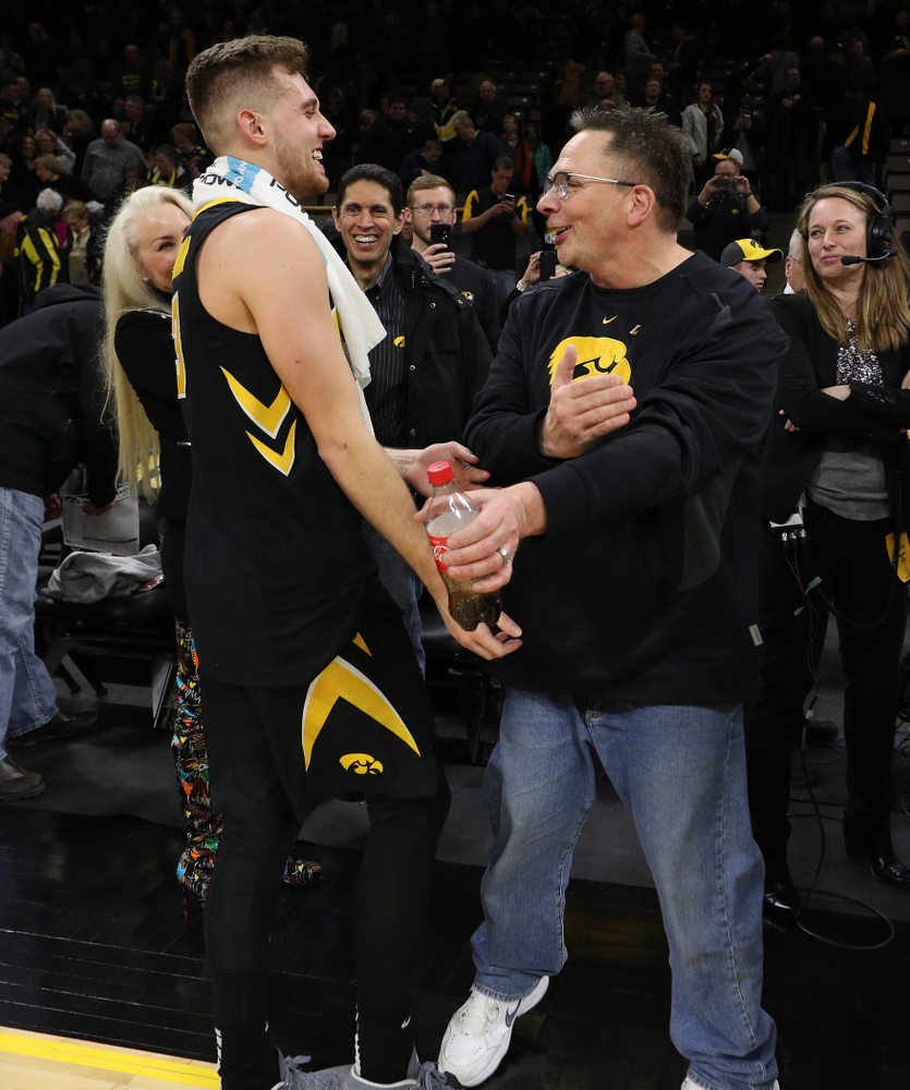 Iowa Hawkeyes guard Jordan Bohannon (3) and Brent Feller against the Indiana Hoosiers Friday, February 22, 2019 at Carver-Hawkeye Arena. (Brian Ray/hawkeyesports.com)