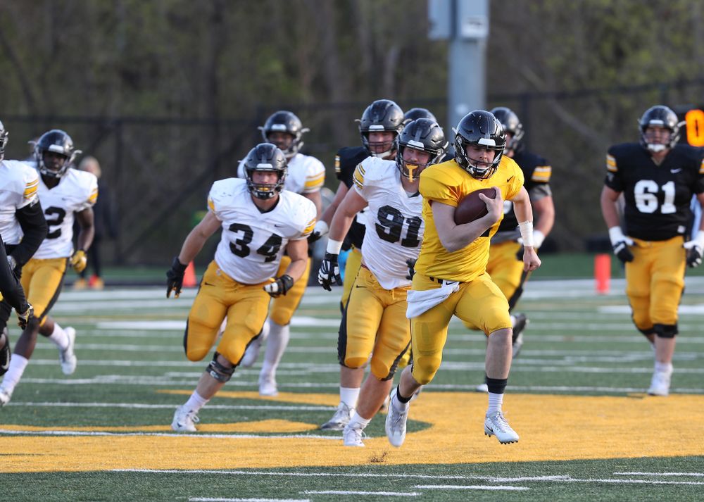 Iowa Hawkeyes quarterback Peyton Mansell (2) during the teamÕs final spring practice Friday, April 26, 2019 at the Kenyon Football Practice Facility. (Brian Ray/hawkeyesports.com)