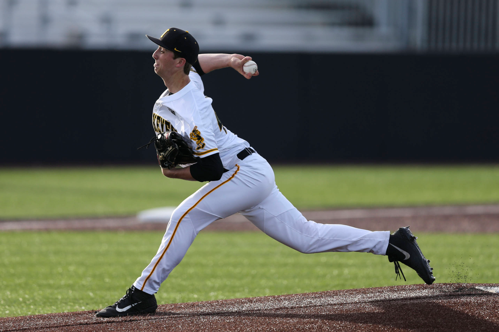 Iowa pitcher Duncan Davitt at baseball vs Milwaukee on Tuesday, April 23, 2019 at Duane Banks Field. (Lily Smith/hawkeyesports.com)