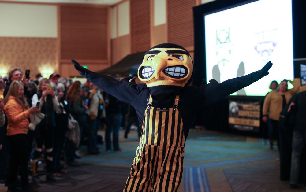 Herky The Hawk during the Holiday Bowl Hawkeye Huddle Thursday, December 26, 2019 at the Hilton in downtown San Diego. (Brian Ray/hawkeyesports.com)