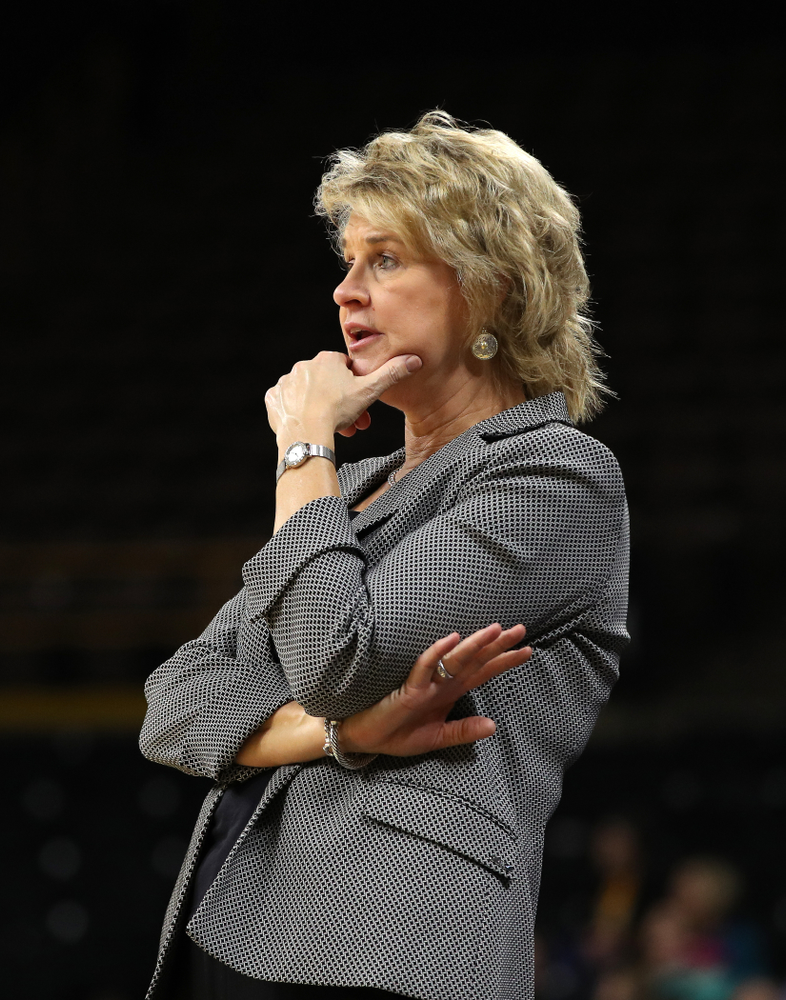 Iowa Hawkeyes head coach Lisa Bluder against the Wisconsin Badgers Monday, January 7, 2019 at Carver-Hawkeye Arena. (Brian Ray/hawkeyesports.com)