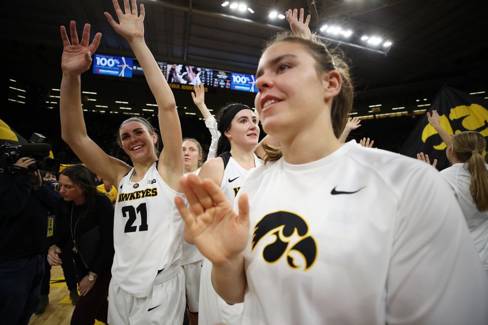 Iowa Hawkeyes forward Hannah Stewart (21) against the Nebraska Cornhuskers Thursday, January 3, 2019 at Carver-Hawkeye Arena. (Brian Ray/hawkeyesports.com)
