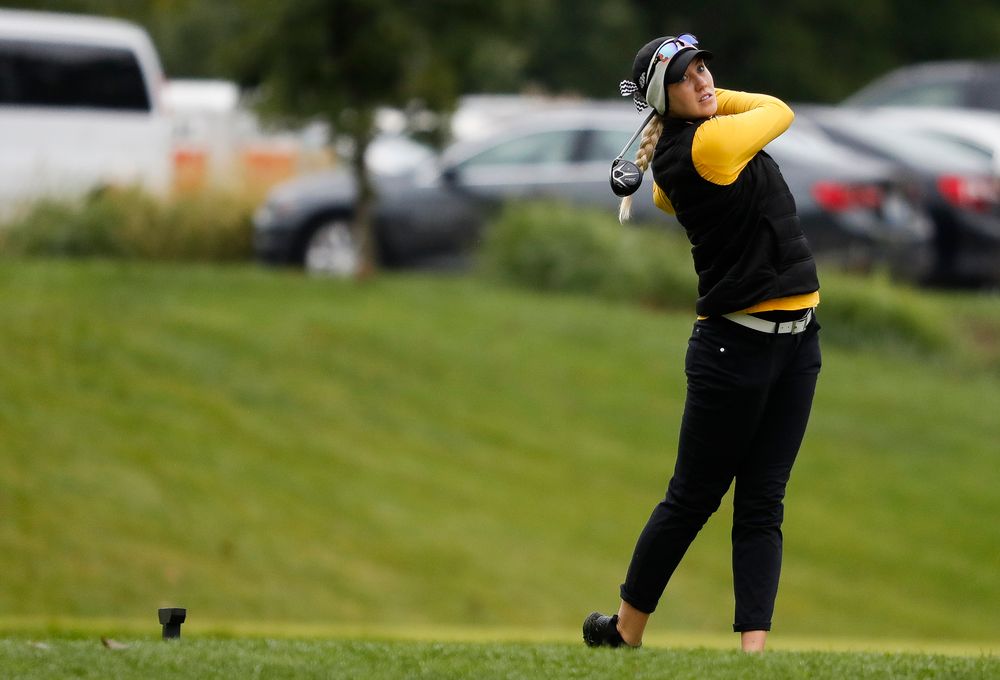 Iowa's Shawn Rennegarbe tees off during the Diane Thomason Invitational at Finkbine Golf Course on September 29, 2018. (Tork Mason/hawkeyesports.com)