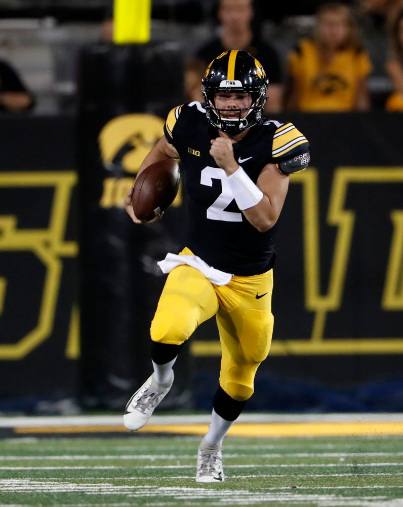 Iowa Hawkeyes quarterback Peyton Mansell (2) against the Northern Iowa Panthers Saturday, September 15, 2018 at Kinnick Stadium. (Brian Ray/hawkeyesports.com)
