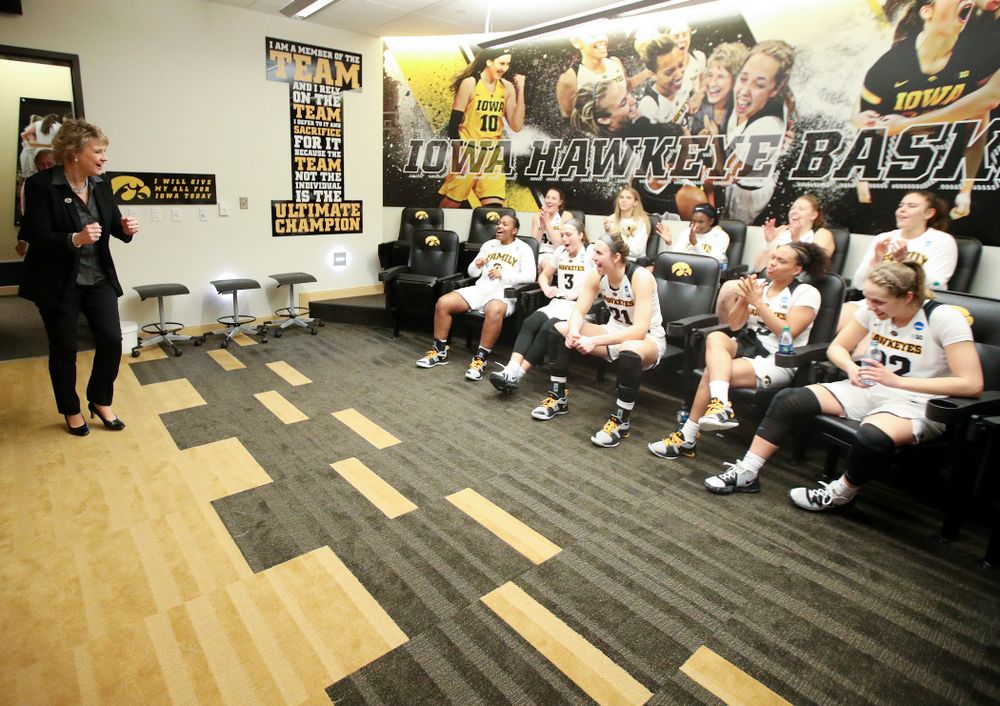 Iowa Hawkeyes head coach Lisa Bluder walks into the locker room after winning their second round game in the 2019 NCAA Women's Basketball Tournament at Carver Hawkeye Arena in Iowa City on Sunday, Mar. 24, 2019. (Stephen Mally for hawkeyesports.com)