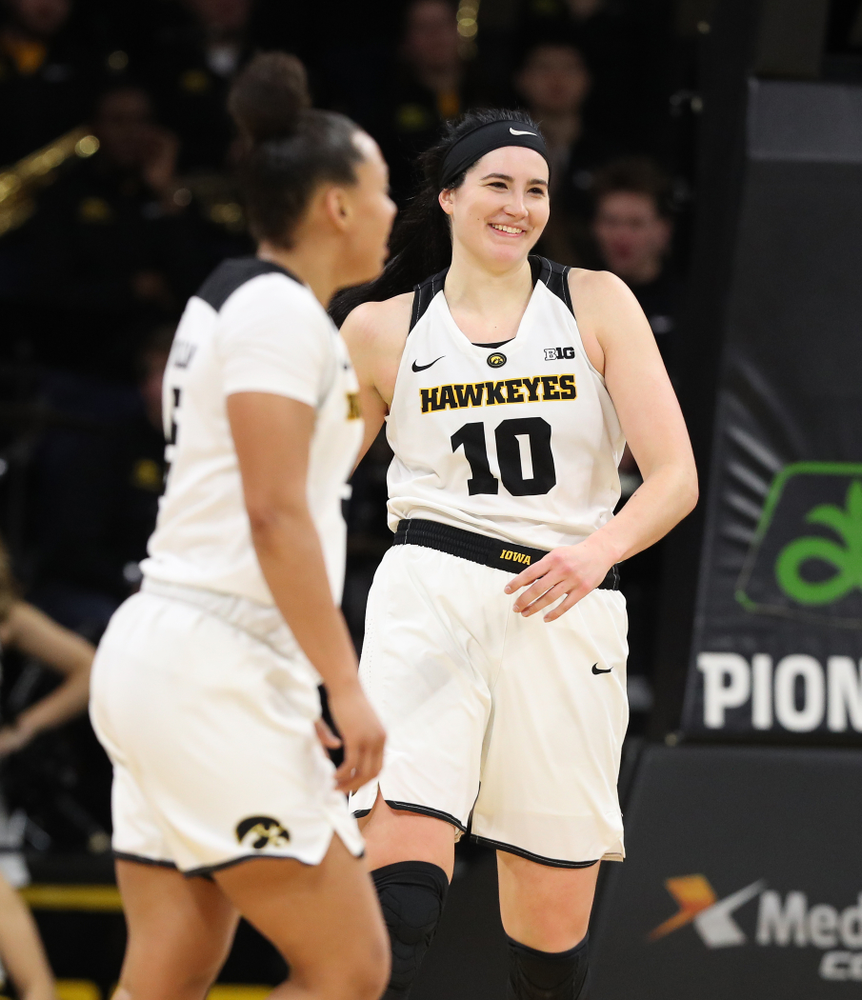 Iowa Hawkeyes forward Megan Gustafson (10) against the Illinois Fighting Illini Thursday, February 14, 2019 at Carver-Hawkeye Arena. (Brian Ray/hawkeyesports.com)