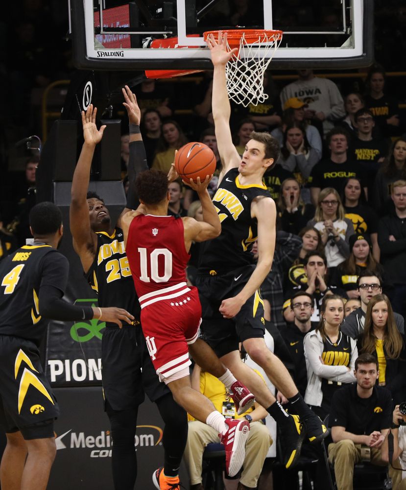 Iowa Hawkeyes forward Nicholas Baer (51) against the Indiana Hoosiers Friday, February 22, 2019 at Carver-Hawkeye Arena. (Brian Ray/hawkeyesports.com)