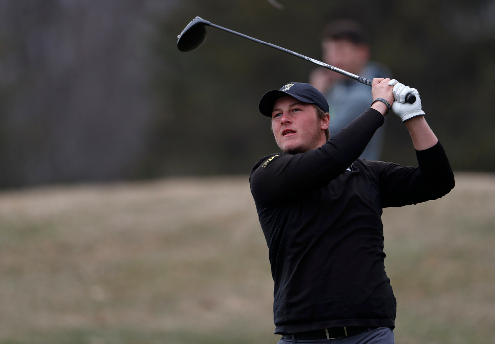 Alex Schaake during the 2018 Hawkeye Invitational Friday, April 13, 2018 at Finkbine Golf Course. (Brian Ray/hawkeyesports.com)