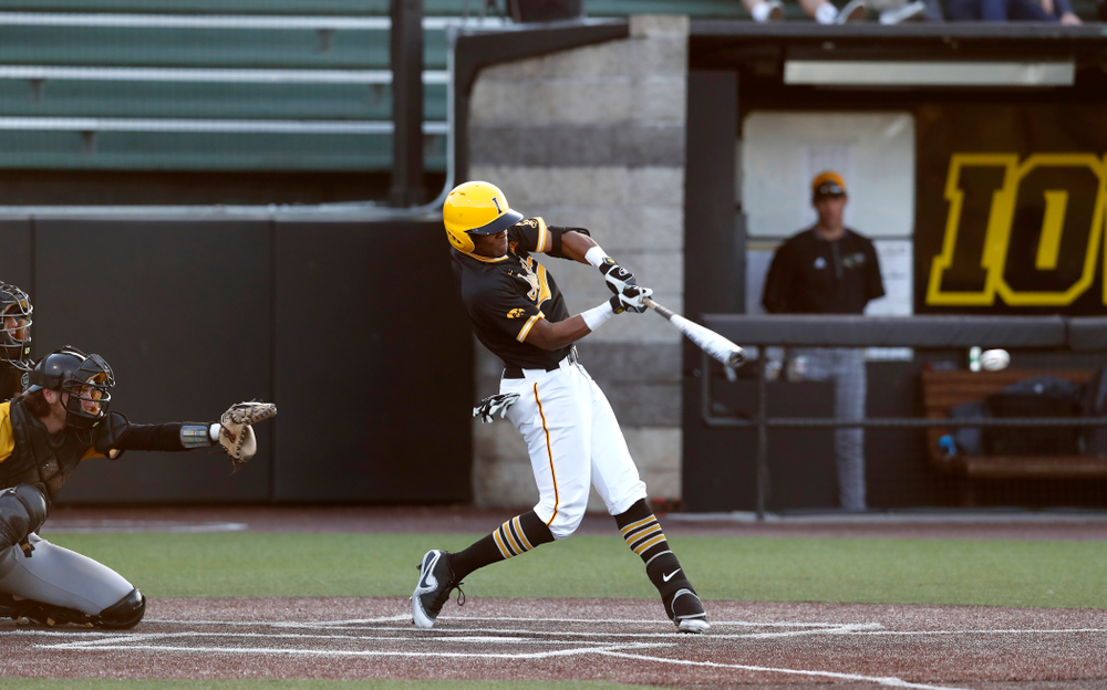 Iowa Hawkeyes third baseman Lorenzo Elion (1) against Milwaukee Wednesday, April 25, 2018 at Duane Banks Field. (Brian Ray/hawkeyesports.com)