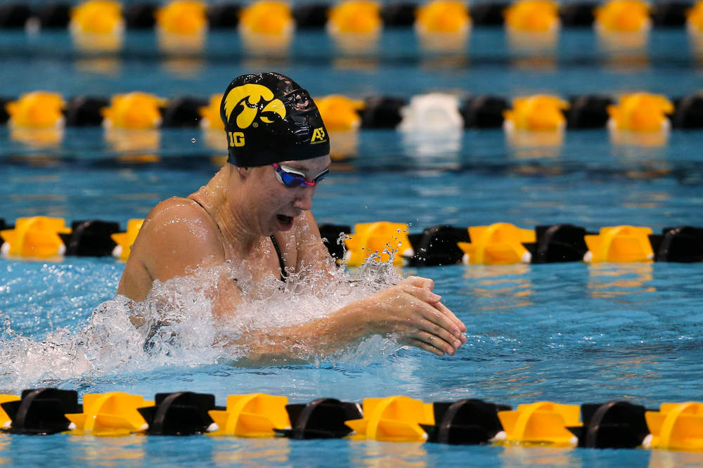 Iowa’s Zoe Mekus during Iowa swim and dive vs Minnesota on Saturday, October 26, 2019 at the Campus Wellness and Recreation Center. (Lily Smith/hawkeyesports.com)