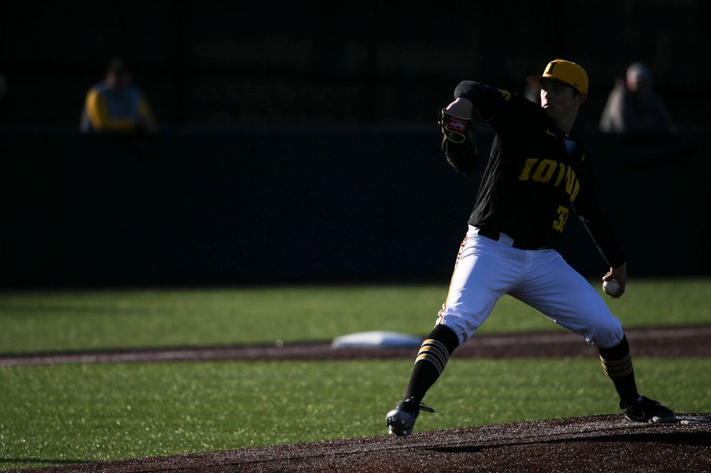 Iowa pitcher Trenton Wallace at the game vs. Bradley on Tuesday, March 26, 2019 at (place). (Lily Smith/hawkeyesports.com)