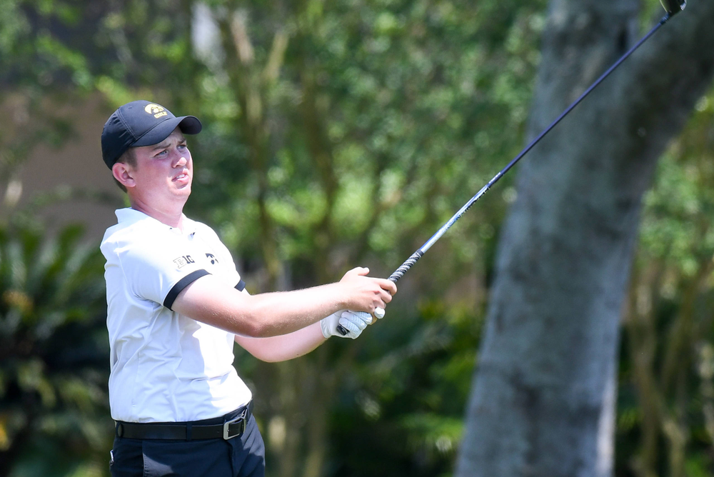 Sophomore Matthew Walker competes in the first round of the NCAA Men's Golf Regional. (Photo:SE Sports Media/Sideline Sports).