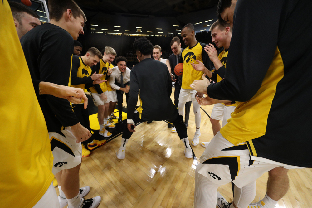 Iowa Hawkeyes forward Tyler Cook (25) against the Ohio State Buckeyes Saturday, January 12, 2019 at Carver-Hawkeye Arena. (Brian Ray/hawkeyesports.com)
