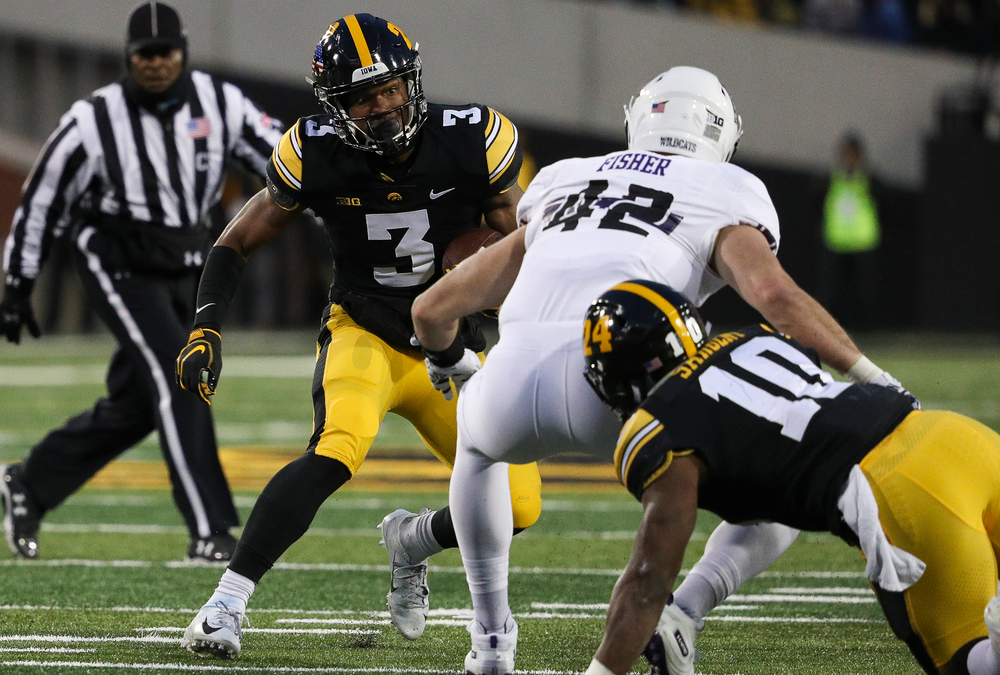 Iowa Hawkeyes wide receiver Tyrone Tracy, Jr. (3) runs the ball during a game against Northwestern at Kinnick Stadium on November 10, 2018. (Tork Mason/hawkeyesports.com)