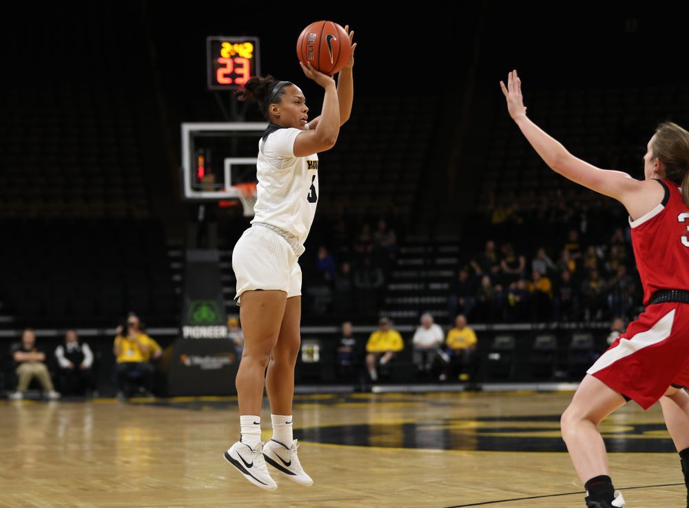 Iowa Hawkeyes guard Alexis Sevillian (5) against the Nebraska Cornhuskers Thursday, January 3, 2019 at Carver-Hawkeye Arena. (Brian Ray/hawkeyesports.com)