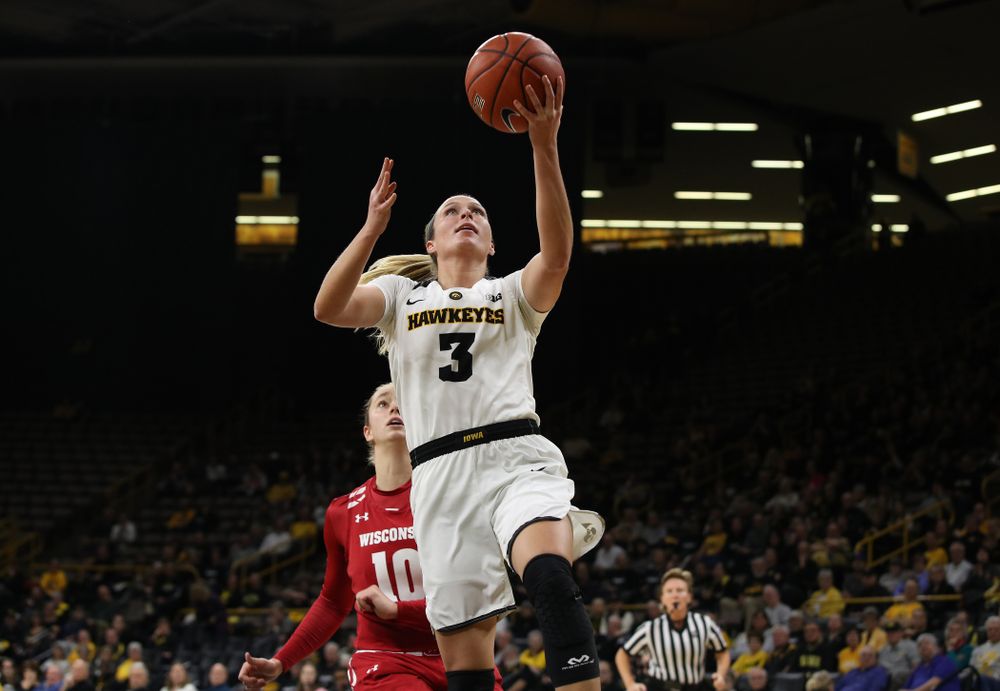 Iowa Hawkeyes guard Makenzie Meyer (3) against the Wisconsin Badgers Monday, January 7, 2019 at Carver-Hawkeye Arena. (Brian Ray/hawkeyesports.com)