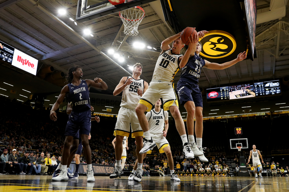 Iowa Hawkeyes guard Joe Wieskamp (10) against North Florida Thursday, November 21, 2019 at Carver-Hawkeye Arena. (Brian Ray/hawkeyesports.com)