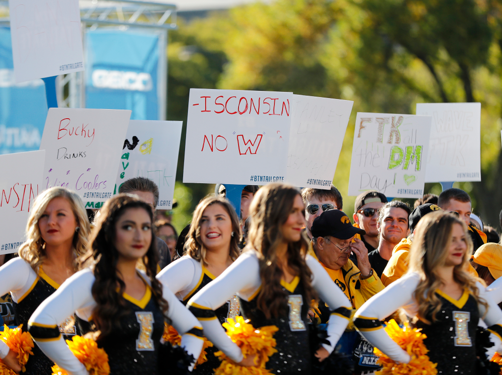 The BTN Tailgate does a live show Saturday, September 22, 2018 at Hubbard Park on the University of Iowa Campus. (Brian Ray/hawkeyesports.com)
