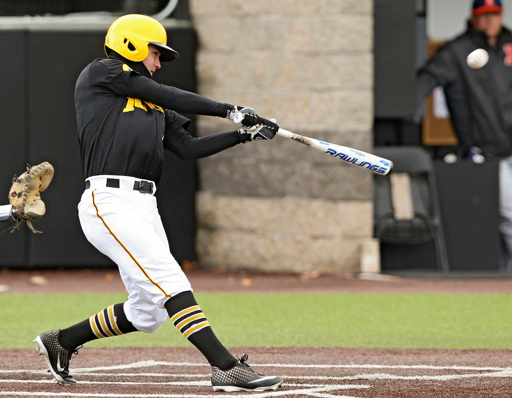 Iowa Hawkeyes center fielder Justin Jenkins (6) bats during the second inning of their game against Illinois at Duane Banks Field in Iowa City on Saturday, Mar. 30, 2019. (Stephen Mally/hawkeyesports.com)