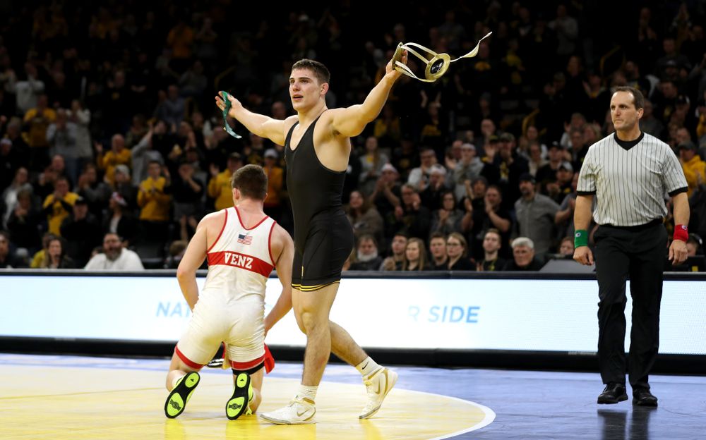Iowa’s Abe Assad wrestles Nebraska’s Taylor Venz at 184 pounds Saturday, January 18, 2020 at Carver-Hawkeye Arena. Assad won the match 6-4. (Brian Ray/hawkeyesports.com)