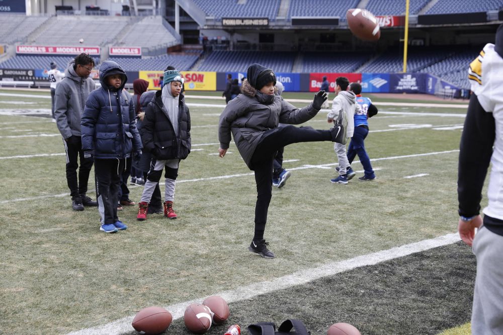 Chalk Talk Clinic at Yankee Stadium in the Bronx, New York, on Dec. 26, 2017. (Darren Miller/hawkeyesports.com)