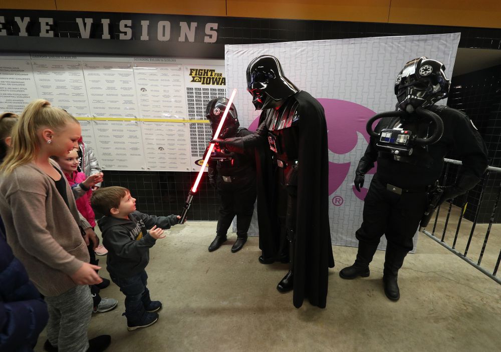 Star Wars Day against the Ohio State Buckeyes Saturday, January 12, 2019 at Carver-Hawkeye Arena. (Brian Ray/hawkeyesports.com)