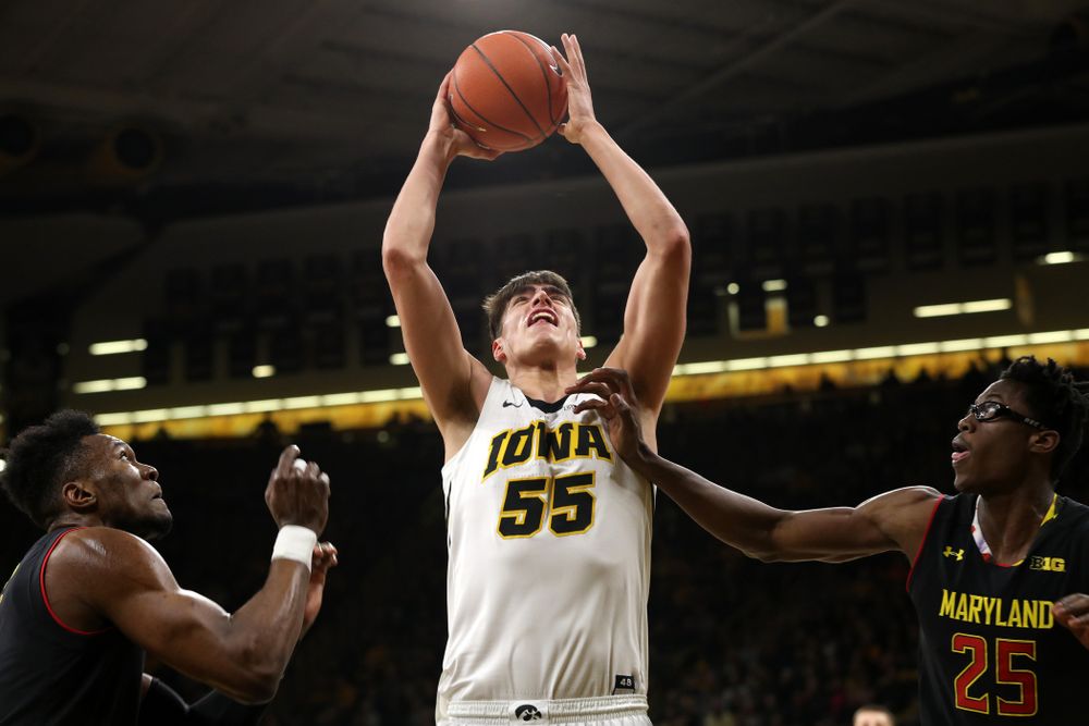 Iowa Hawkeyes forward Luka Garza (55) against the Maryland Terapins Tuesday, February 19, 2019 at Carver-Hawkeye Arena. (Brian Ray/hawkeyesports.com)