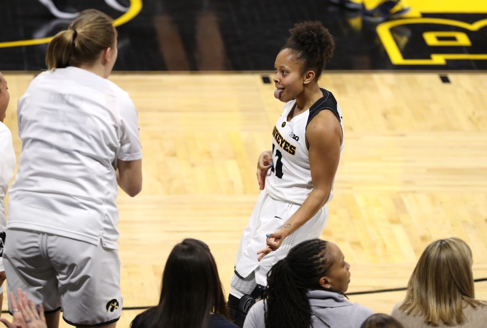 Iowa Hawkeyes guard Tania Davis (11) against the Michigan Wolverines Thursday, January 17, 2019 at Carver-Hawkeye Arena. (Brian Ray/hawkeyesports.com)