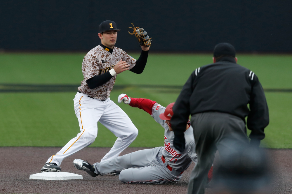 Iowa Hawkeyes infielder Kyle Crowl (23) during a double header against the Indiana Hoosiers Friday, March 23, 2018 at Duane Banks Field. (Brian Ray/hawkeyesports.com)