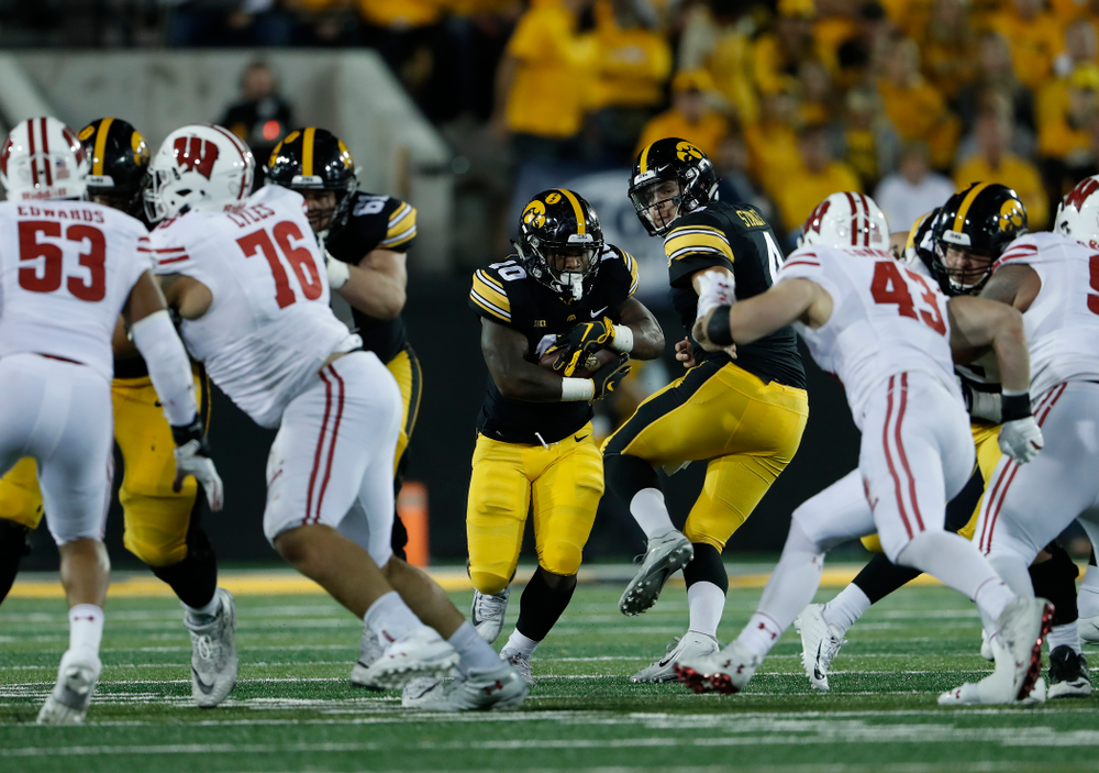 Iowa Hawkeyes running back Mekhi Sargent (10) against the Wisconsin Badgers Saturday, September 22, 2018 at Kinnick Stadium. (Brian Ray/hawkeyesports.com)