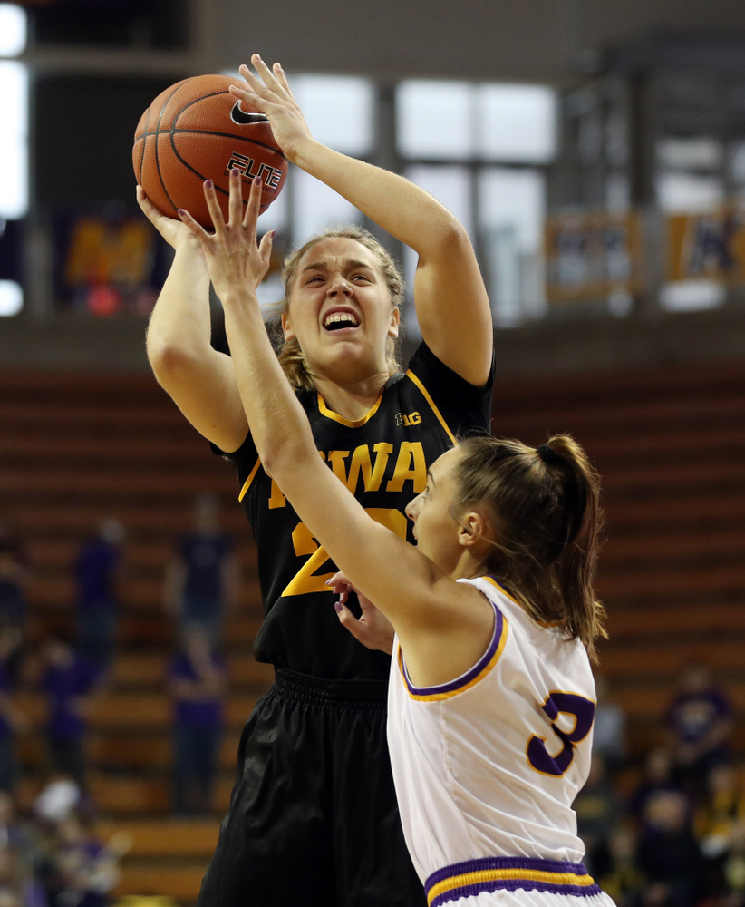 Iowa Hawkeyes guard Kathleen Doyle (22) against Northern Iowa Sunday, November 17, 2019 at the McLeod Center. (Brian Ray/hawkeyesports.com)