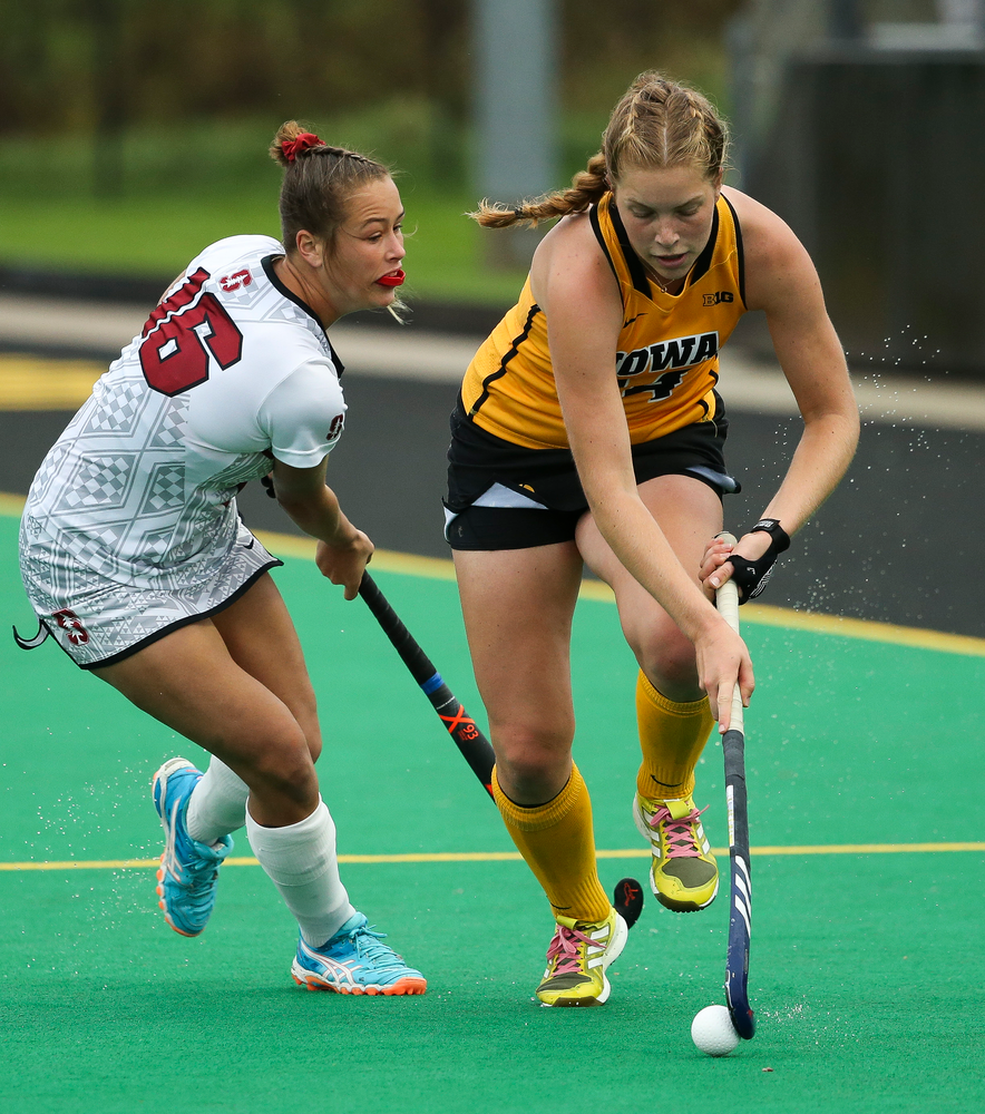 Iowa Hawkeyes defender Lokke Stribos (14) dribbles during a game against Stanford at Grant Field on October 7, 2018. (Tork Mason/hawkeyesports.com)