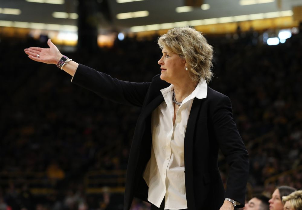 Iowa Hawkeyes head coach Lisa Bluder against the Northwestern Wildcats Sunday, March 3, 2019 at Carver-Hawkeye Arena. (Brian Ray/hawkeyesports.com)