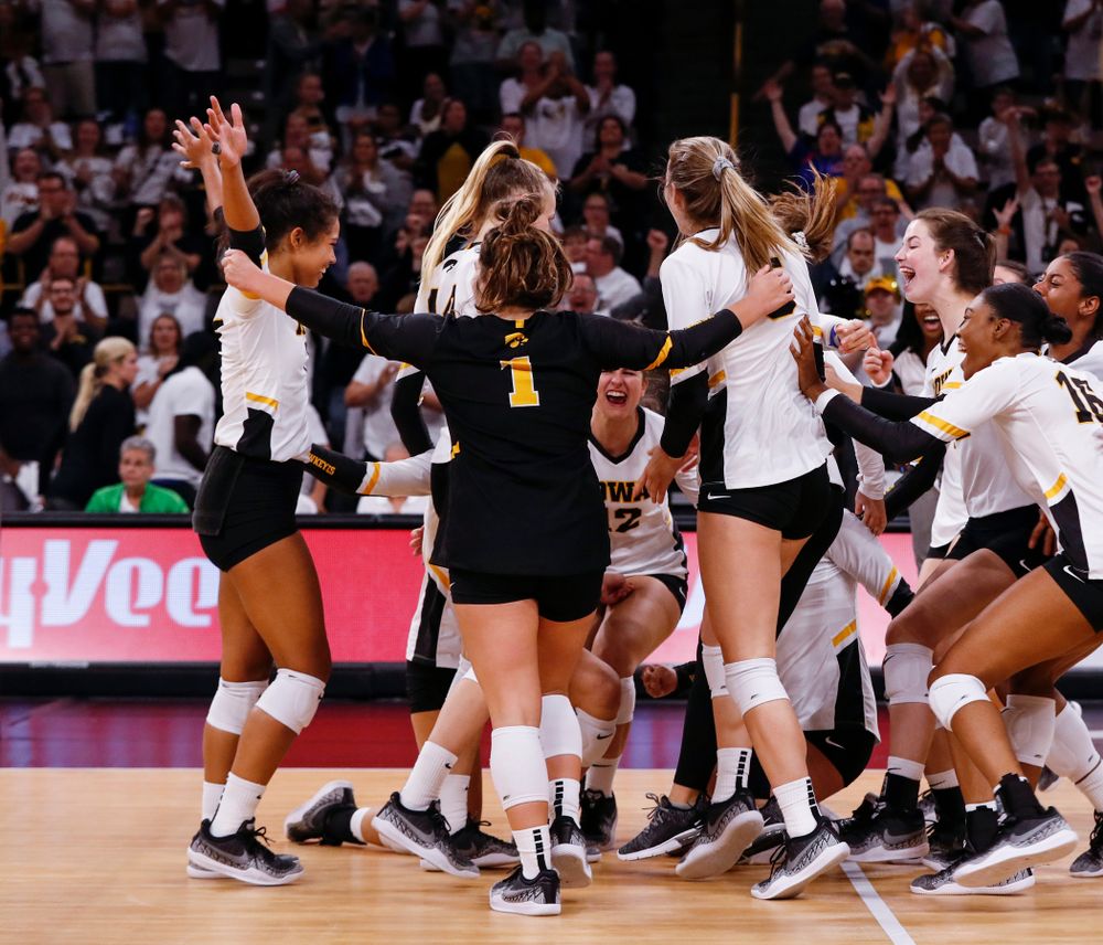 The Iowa Hawkeyes celebrate after defeating the Michigan State Spartans Friday, September 21, 2018 at Carver-Hawkeye Arena. (Brian Ray/hawkeyesports.com)