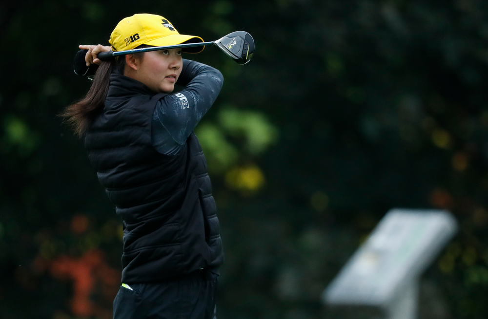 Iowa's Sophie Liu tees off during the final round of the Diane Thomason Invitational at Finkbine Golf Course on September 30, 2018. (Tork Mason/hawkeyesports.com)