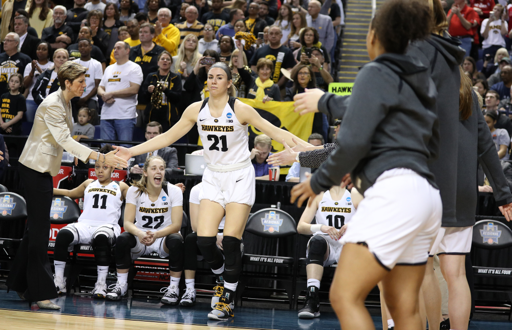 Iowa Hawkeyes forward Hannah Stewart (21) against the NC State Wolfpack in the regional semi-final of the 2019 NCAA Women's College Basketball Tournament Saturday, March 30, 2019 at Greensboro Coliseum in Greensboro, NC.(Brian Ray/hawkeyesports.com)