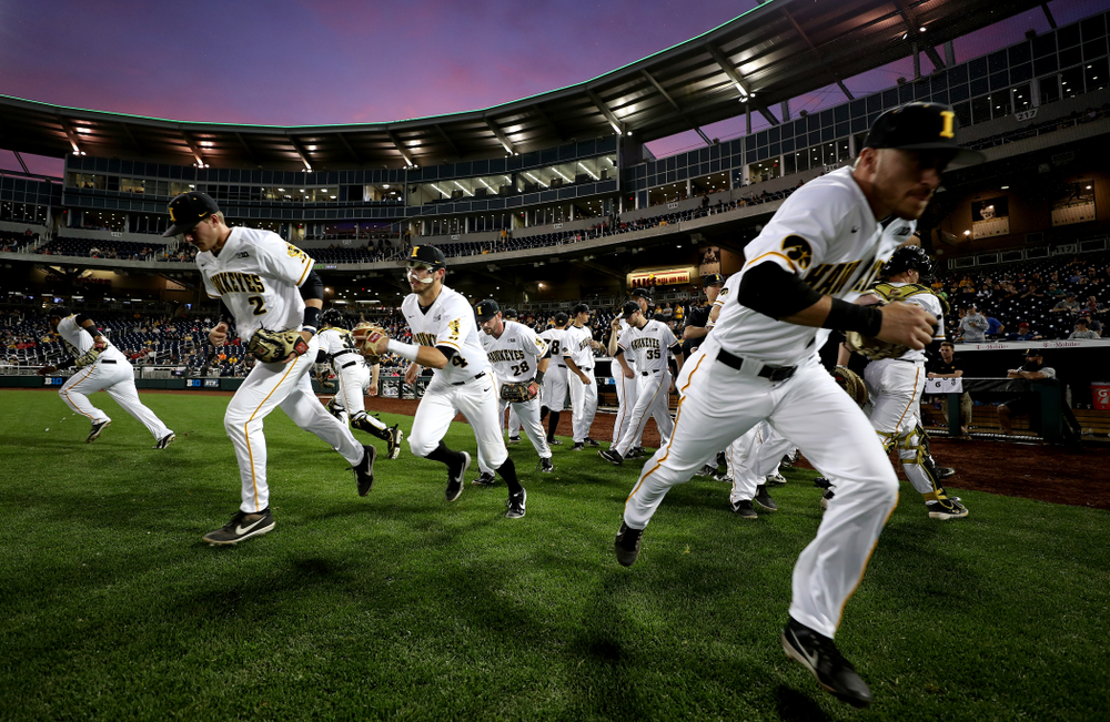 The Iowa Hawkeyes against the Minnesota Golden Gophers in the Big Ten Baseball Tournament Friday, May 24, 2019 at TD Ameritrade Park in Omaha, Neb. (Brian Ray/hawkeyesports.com)
