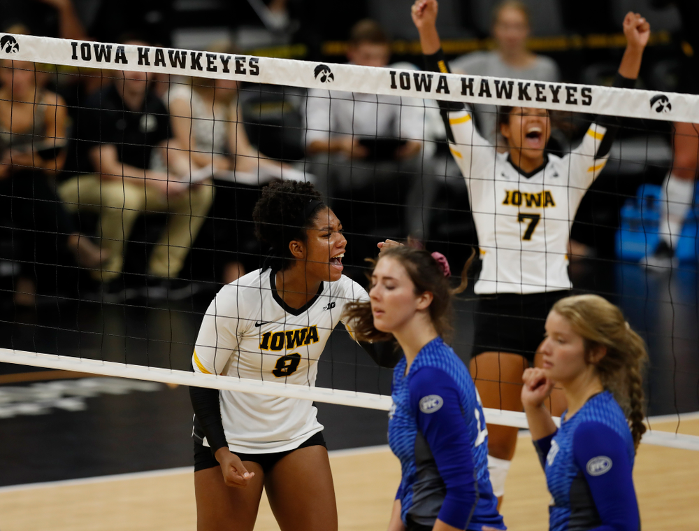 Iowa Hawkeyes middle blocker Amiya Jones (9) against Eastern Illinois Sunday, September 9, 2018 at Carver-Hawkeye Arena. (Brian Ray/hawkeyesports.com)
