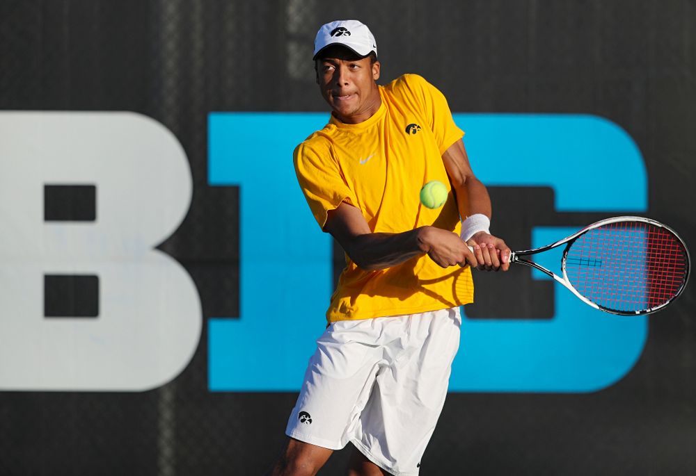 Iowa's Oliver Okonkwo during his match again Michigan State at the Hawkeye Tennis and Recreation Complex in Iowa City on Friday, Apr. 19, 2019. (Stephen Mally/hawkeyesports.com)