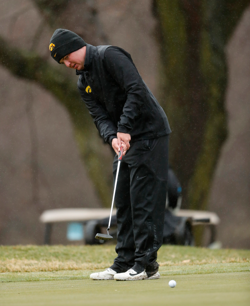 Iowa's Matthew Walker during day two of the 2018 Hawkeye Invitational Friday, April 13, 2018 at Finkbine Golf Course. (Brian Ray/hawkeyesports.com)