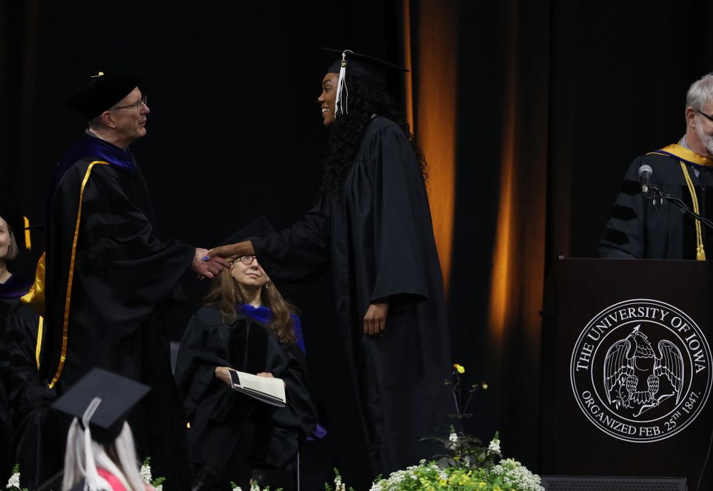 Iowa VolleyballÕs Taylor Lewis during the College of Liberal Arts and Sciences spring commencement Saturday, May 11, 2019 at Carver-Hawkeye Arena. (Brian Ray/hawkeyesports.com)